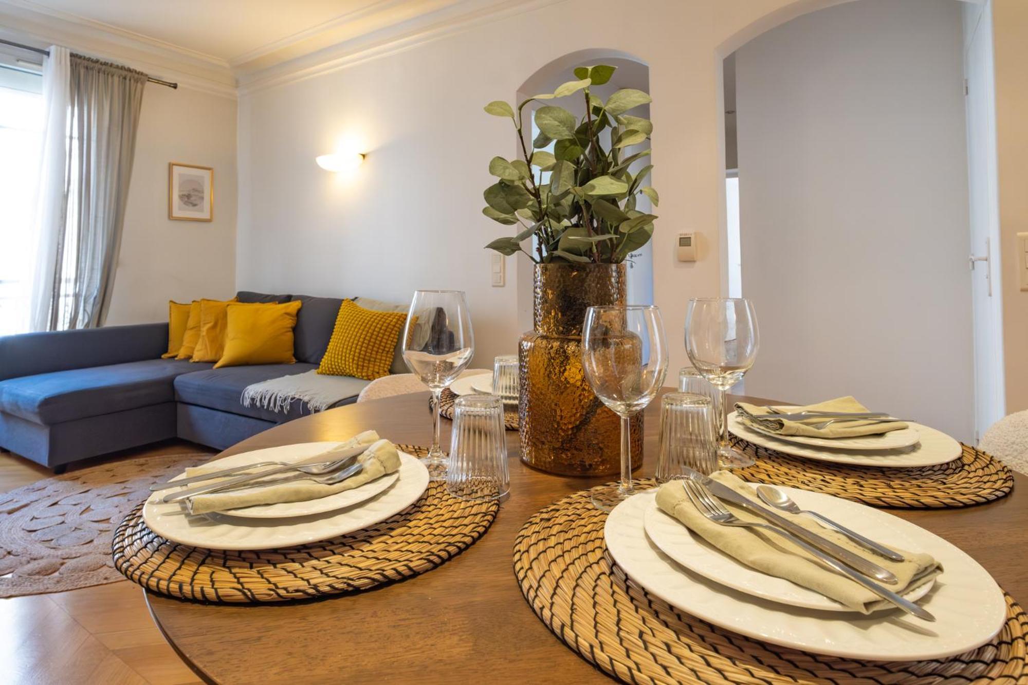 Spacious Apartment For 6 People Parijs Buitenkant foto